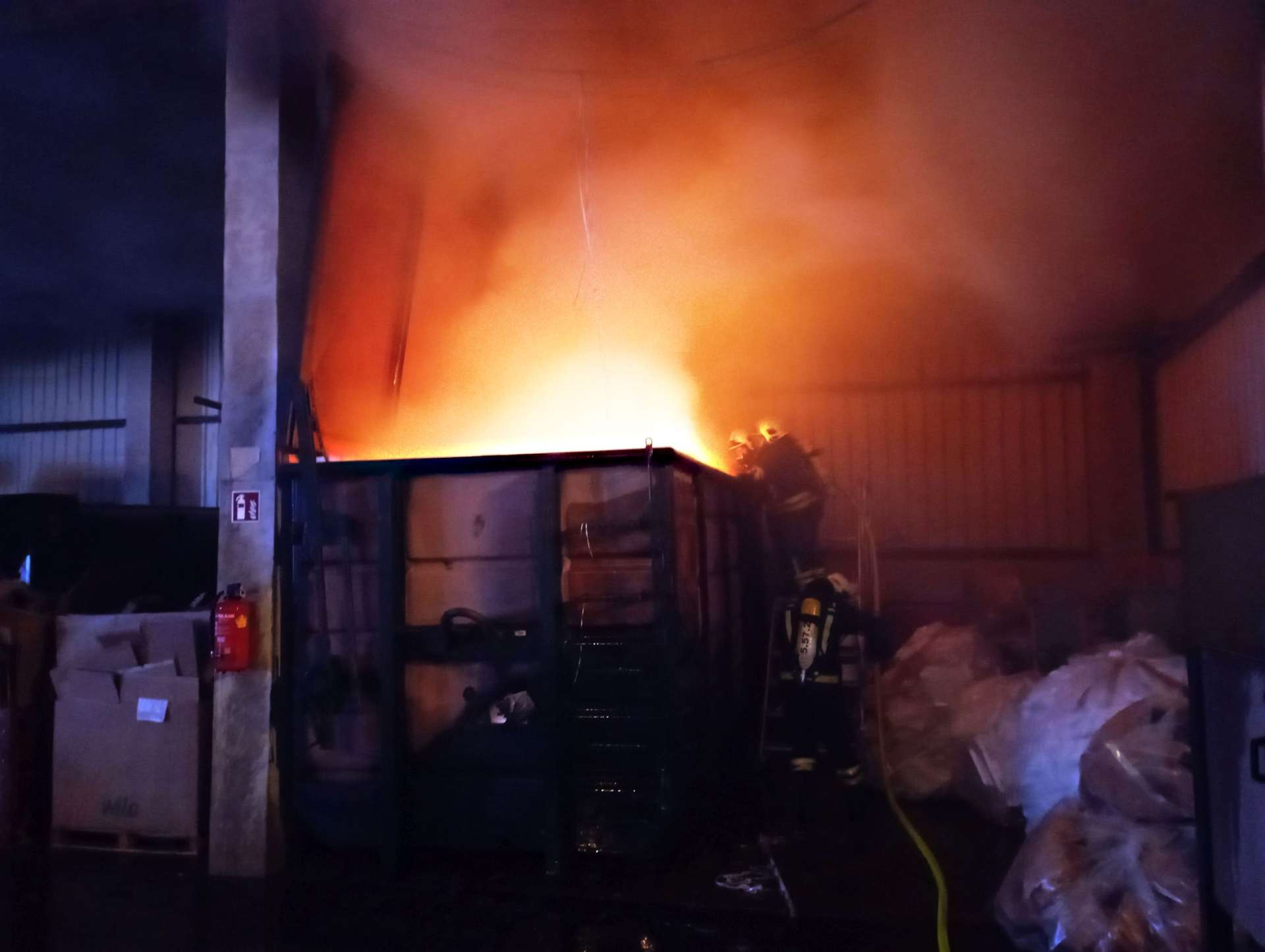 B2- Containerbrand bei der Firma HERZ